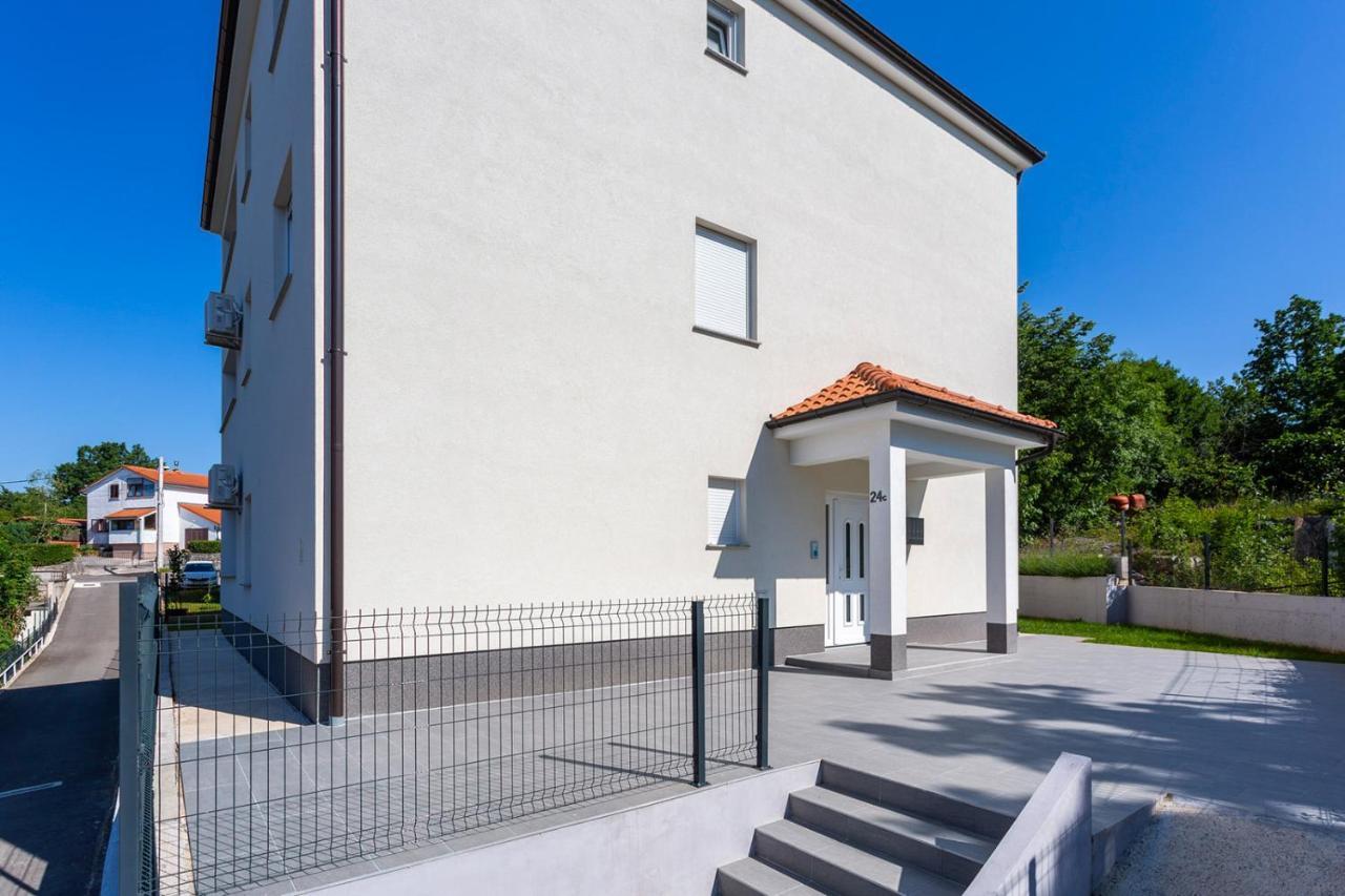 Kvarner Bay 4* - Apartments 1 & 3 Rijeka Exteriör bild