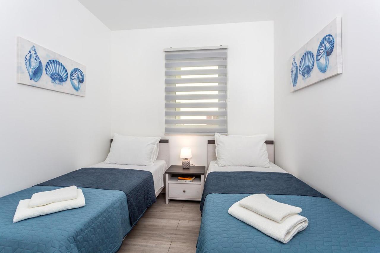Kvarner Bay 4* - Apartments 1 & 3 Rijeka Exteriör bild